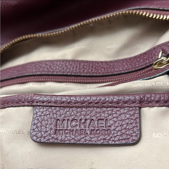Michael Kors Matilda Hobo Shoulder Bag - Picture 8 of 12